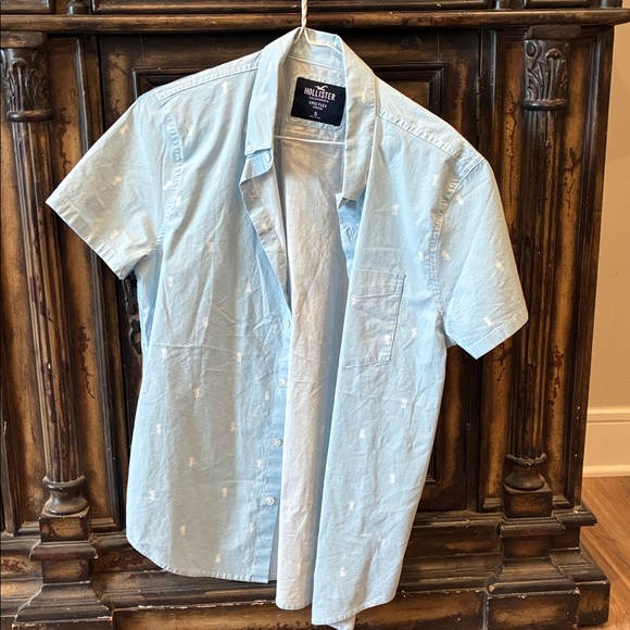 BOYS HOLLISTER SHIRT SIZE SMALL - Picture 3 of 5